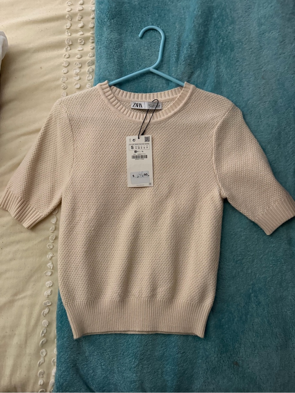 ZARA Cream Textured Crewneck Sweater